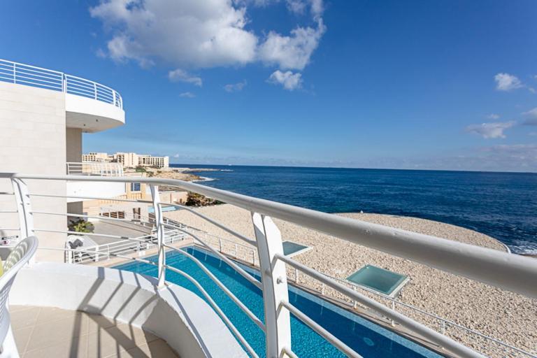 Waters-Edge Complex Apartment Marsaskala Luaran gambar